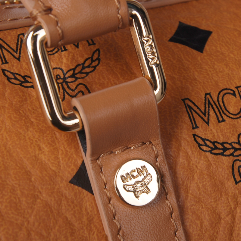 MCM CrossBody Shoulder Bag NO.0084